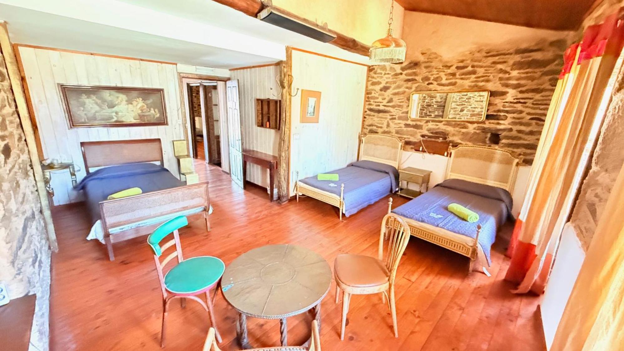 Pension Y Albergue Matias Locanda Sarria Exterior foto